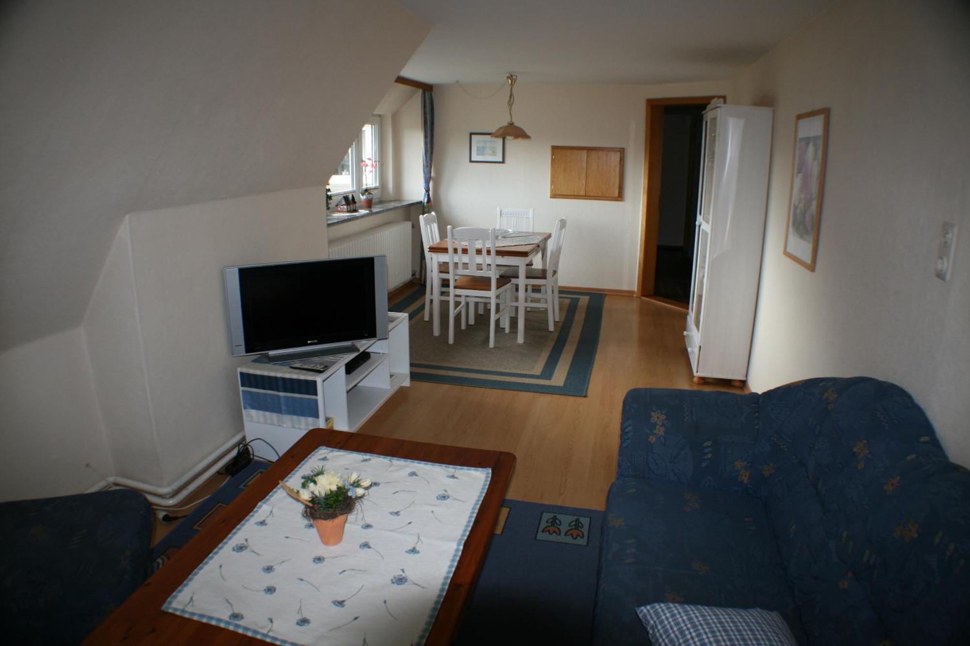 Ferienwohnungen Im Hotel Garni Zur Post Utersum ห้อง รูปภาพ
